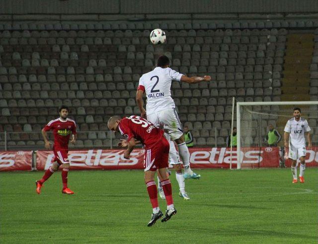 Sivasspor: 1 - Kasımpaşa: 2 2