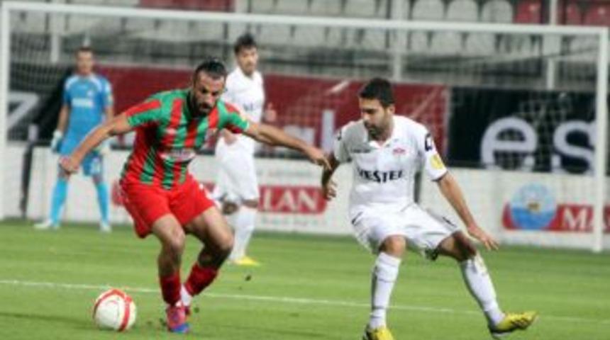 Manisaspor: 2 - Karşıyaka: 3
