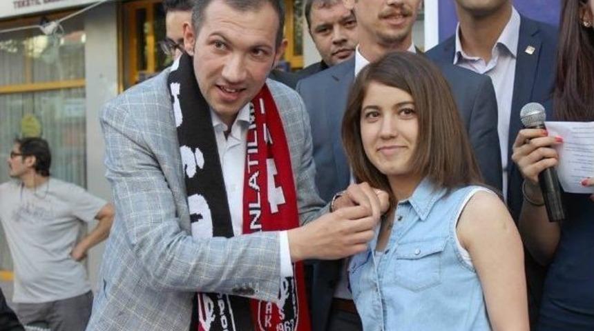 Chp Gen&ccedil;lik Kolları Başkanı İrfan İnan&ccedil; Yıldız Uşak&rsquo;a Geldi