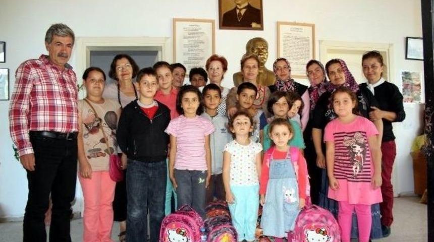 Kadın K&uuml;lt&uuml;r Ve Sanat Evinden Eğitime Destek