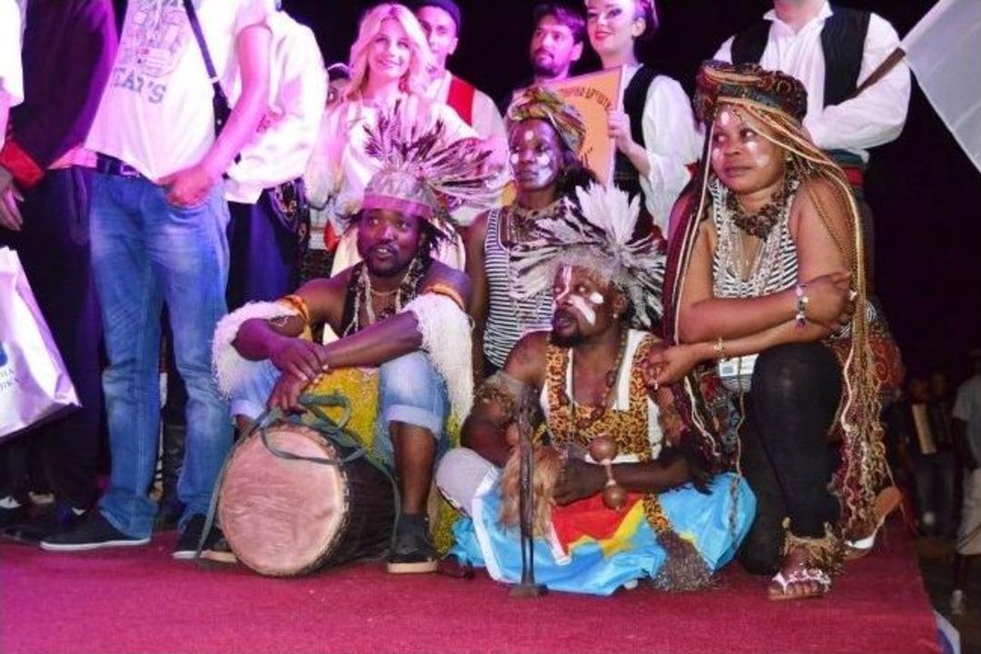 4. K&uuml;&ccedil;&uuml;kk&ouml;y-sarımsaklı Halk Oyunları Festivali