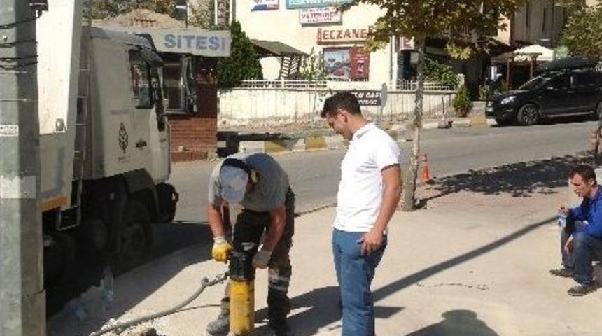 &Ccedil;ankaya Belediyesi, Cep Telefonunu D&uuml;ş&uuml;ren Vatandaşın İmdadına Yetişti