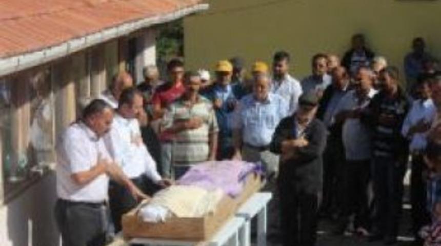 Kaza kurbanı genç Çampınar Köyü'ndetoprağa verildi