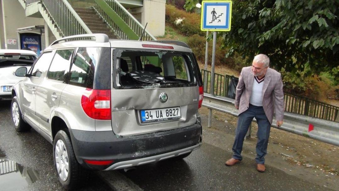 İstanbul&rsquo;da Etkili Olan Sağanak Kazalara Neden Oldu