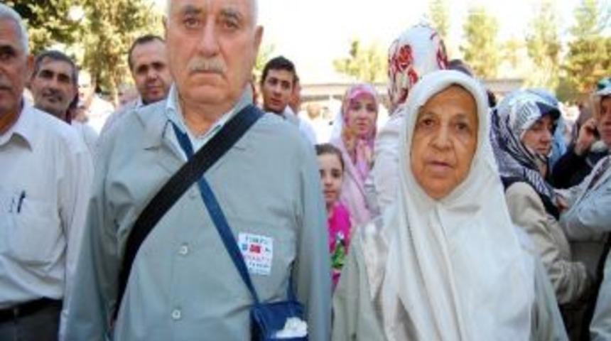 Adıyaman&rsquo;dan İlk Hacı Adayları Uğurlandı