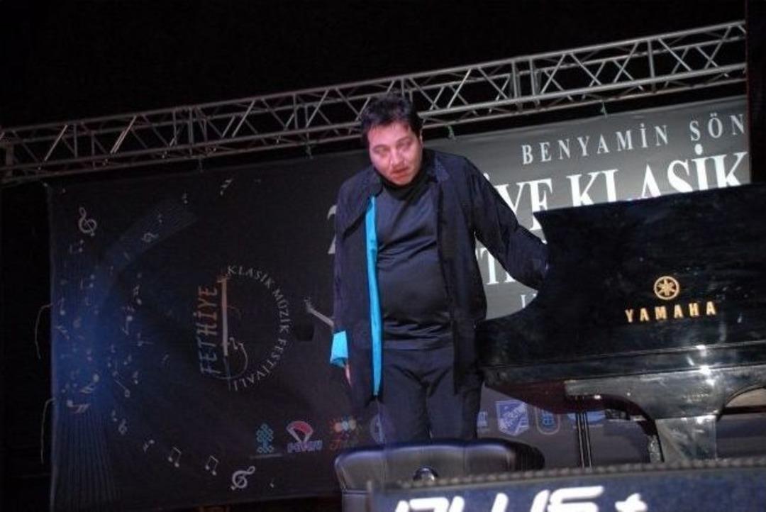 Fethiye&rsquo;de Fazıl Say R&uuml;zg&acirc;rı