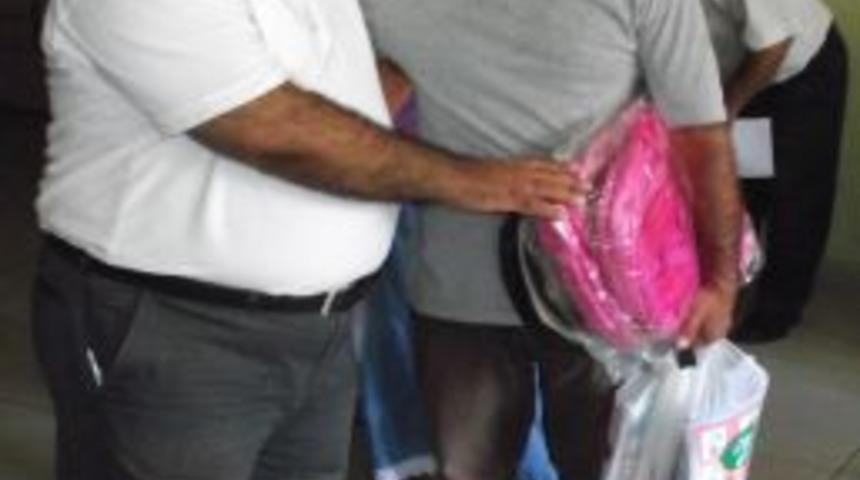 "&Ccedil;ocuklarını Okutan Dar Gelirli Velilere Yardım Etmek Lazım"