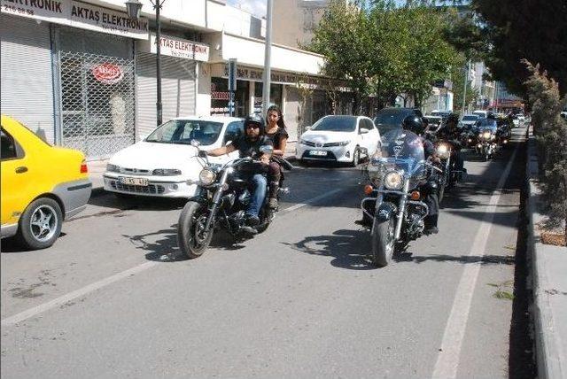 Motor Kroscular Şehir Turunda