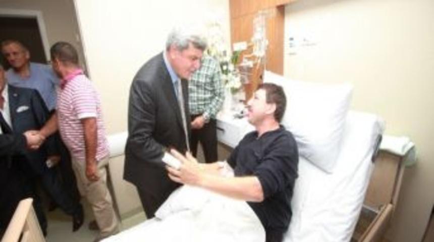 Başkan Karaosmanoğlu'ndan Adnan Metin'e 'ge&ccedil;miş Olsun' Ziyareti