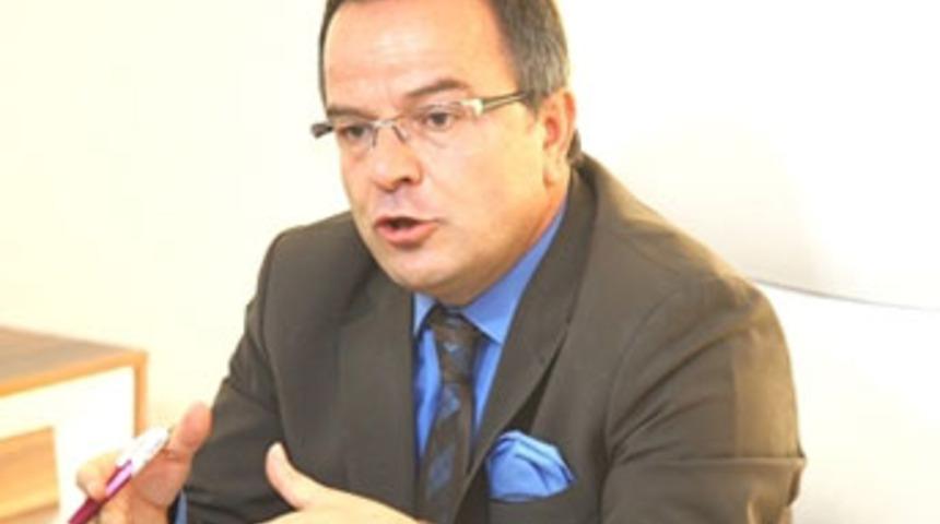 Meslektaşımıza yapılan saldırıyı kınıyoruz