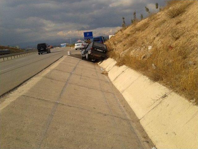 Osmaneli’de Trafik Kazası, 4 Yaralı