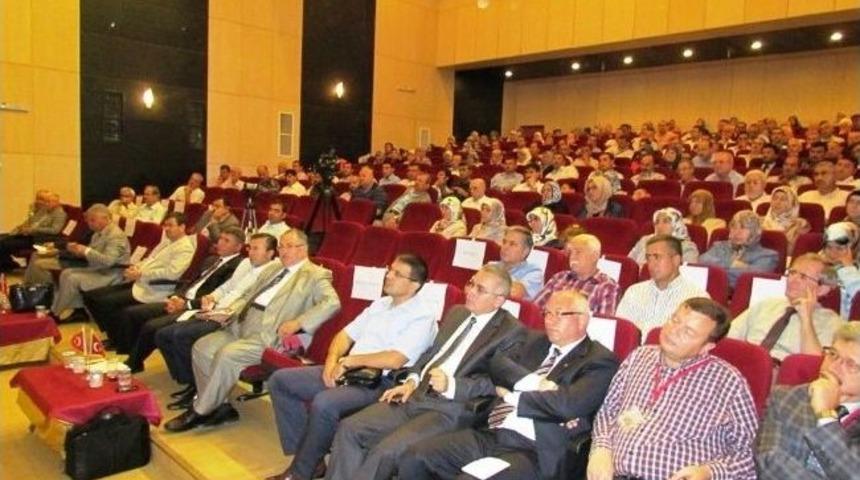 İmam Birgivi Paneline Yoğun İlgi