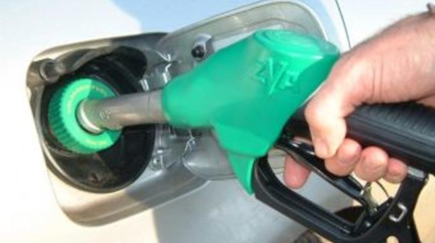 İzmit Belediyesi Akaryakıt Alacak