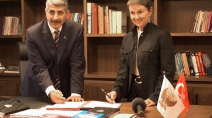 İpek &Uuml;niversitesi &Ouml;ğrencilerine OSCAR Yolunu A&ccedil;tı