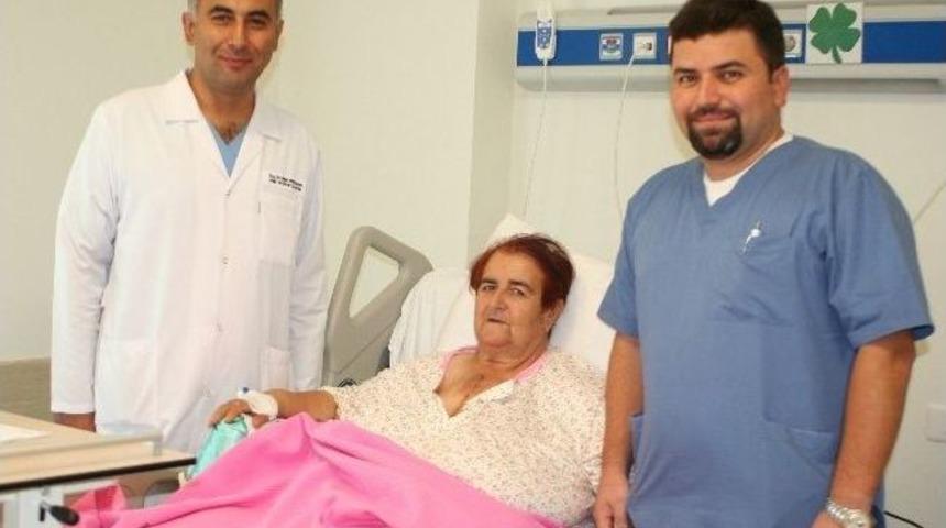 150 Kiloluk Hastanın Kalp Kapağı Değiştirildi