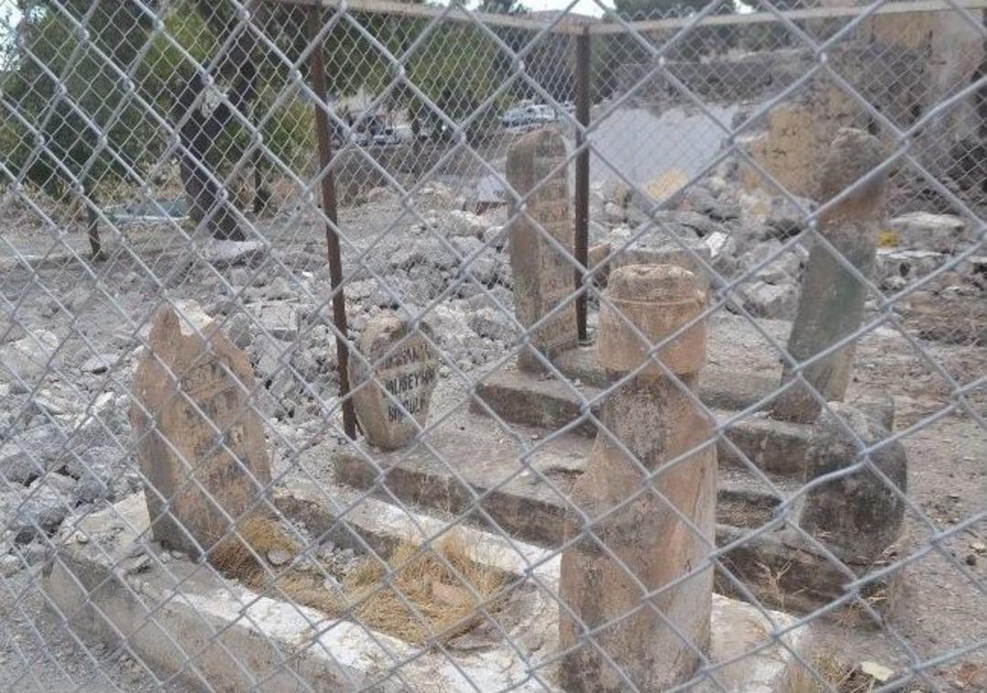Şanlıurfa&rsquo;da 1654 Yıl &Ouml;ncesine Ait Mezarlık Ortaya &Ccedil;ıktı