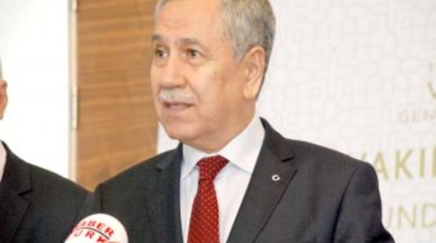 B&uuml;lent Arın&ccedil;: Hi&ccedil;bir Şey B&ouml;yle Bir Eyleme Hak Verdiremez