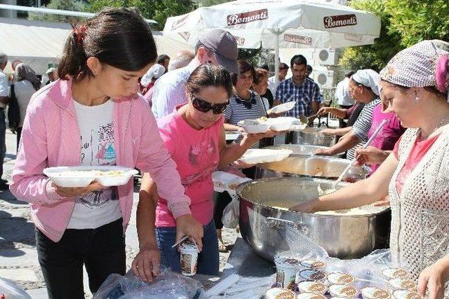 Yılın Ahi’si Kaftan Giydi