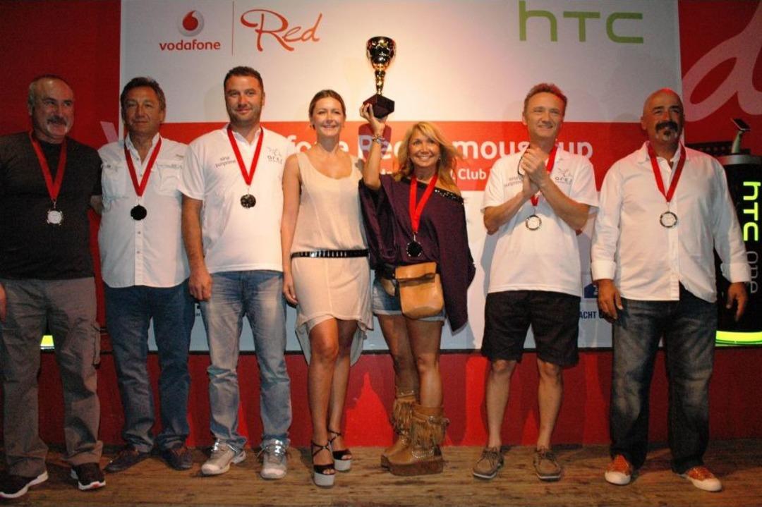 Yelken Yarışlarına Katılan &Uuml;nl&uuml;ler &Ouml;d&uuml;llerine Kavuştu