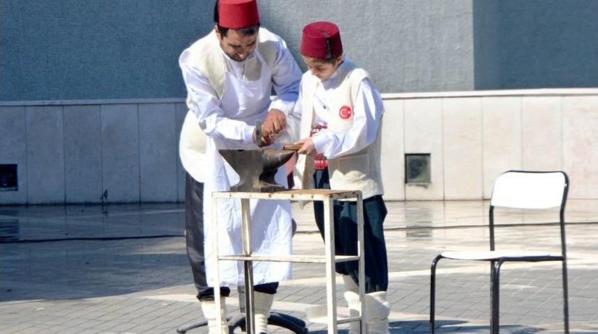 Şed Kuşatma T&ouml;renine Yoğun Ilgi