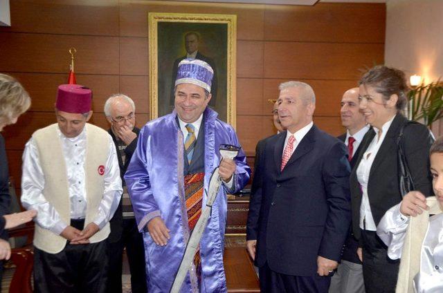 Şed Kuşatma T&ouml;renine Yoğun Ilgi 1