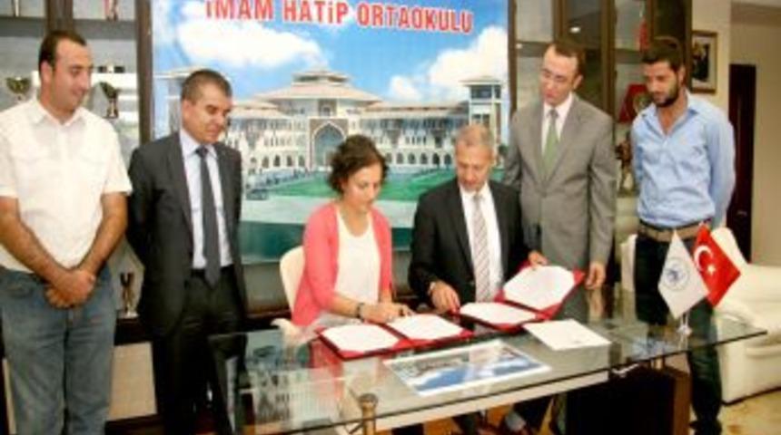 Adapazarı Belediyesi Imam Hatip Ortaokulu Yaptıracak