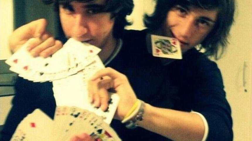 Gen&ccedil; İll&uuml;zyonistler Yetenek Sizsiniz&rsquo;i Kasıp Kavurdu