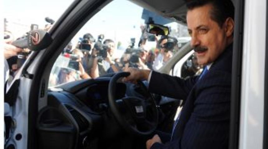 SGK Denetimlerini Artık &Ouml;zel Donanımlı Ara&ccedil;ları Ile Yapacak