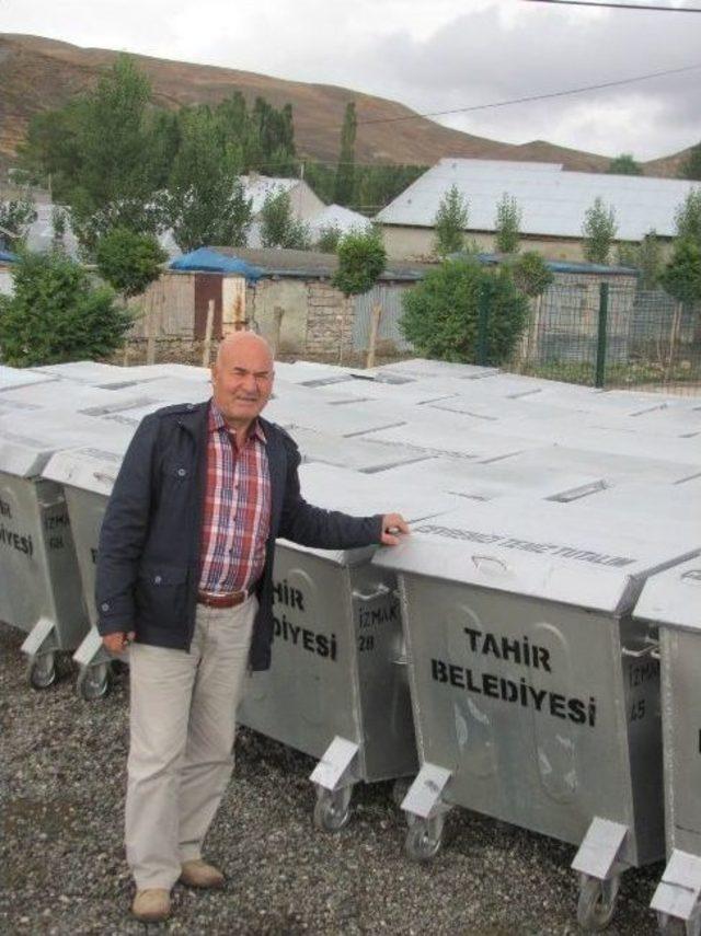 Tahir Belediye Başkanı Şifa Hastanesi Doktorlarını Ağırladı