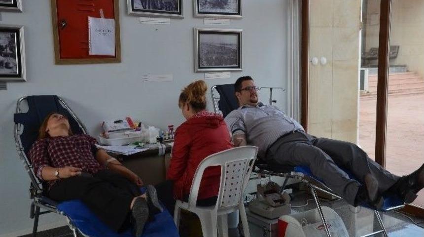 Milli Park &Ccedil;alışanlarından Kan Kampanyasına Destek