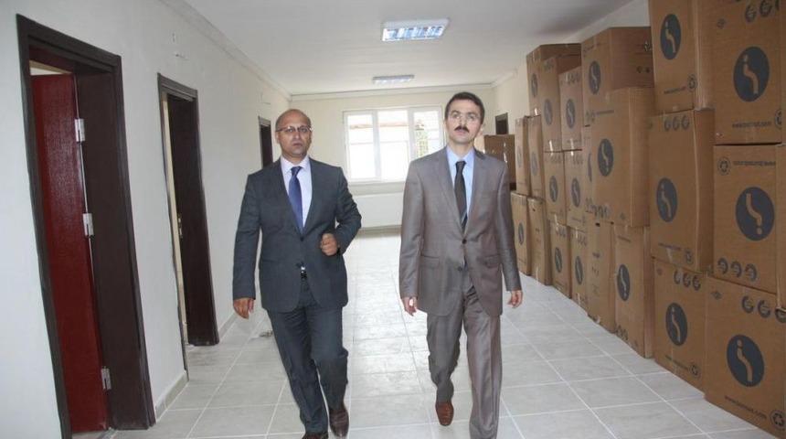 Kaymakam Uysal&rsquo;dan Yeni Tarım M&uuml;d&uuml;rl&uuml;ğ&uuml; Binasında Inceleme