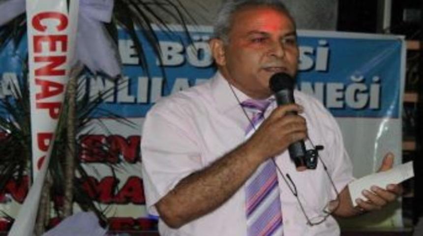 İzmir&rsquo;de Aydınlılar Dayanışma Gecesi D&uuml;zenlendi