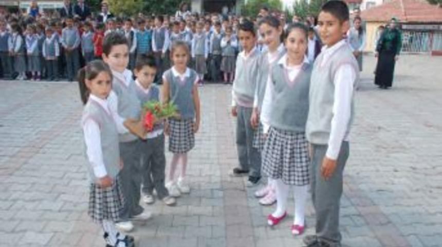 Aydıncık&rsquo;ta İlk&ouml;ğretim Haftası Kutlandı