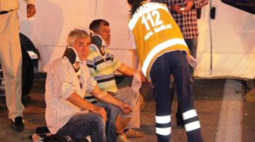 Fatih'te Kaza: 1'i Ağır 3 Yaralı