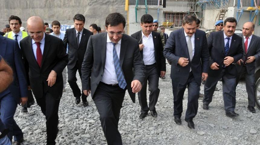 Bakanlar Ilısu Barajı&rsquo;nda Incelemelerde Bulundu