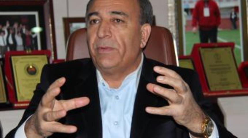 Ali Kahramanlı, sporseverleri ma&ccedil;a davet etti