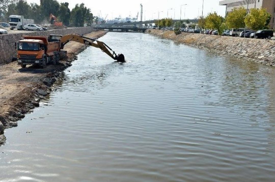 İzmir'de "temiz K&ouml;rfez" Hedefine Doğru
