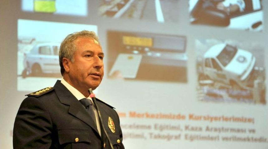 Yılda 130 Bin Trafik Kazası Oluyor 3 Bin 800 Kişi De &Ouml;l&uuml;yor