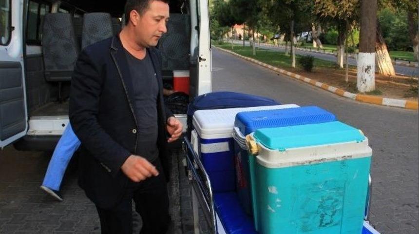 Annesinin cenazesini yıkarken hayata veda etti