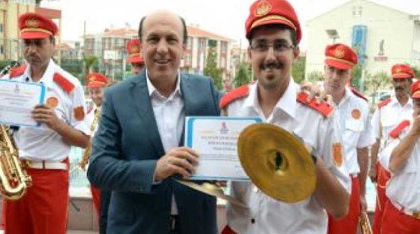 Engellilerden Oluşan Balıkesir Şehir Bandosu &Uuml;yeleri Sertifika Aldı