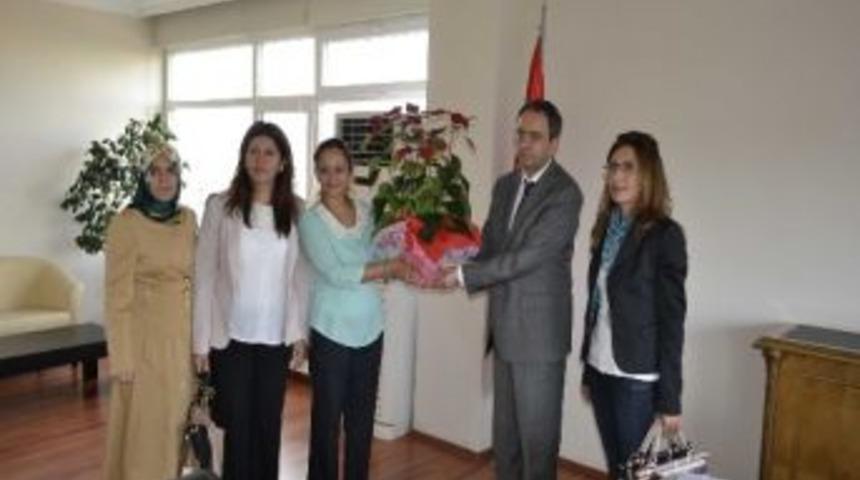 Mhp&rsquo;li Kadınlardan Kaymakam Kubilay&rsquo;a Hayırlı Olsun Ziyareti