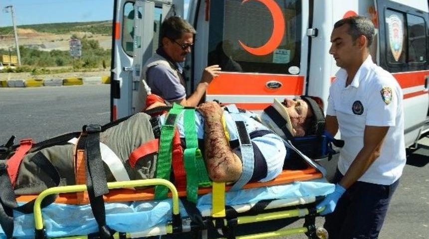 Beton mikseri otomobili bi&ccedil;ti: 1&rsquo;i ağır, 3 yaralı