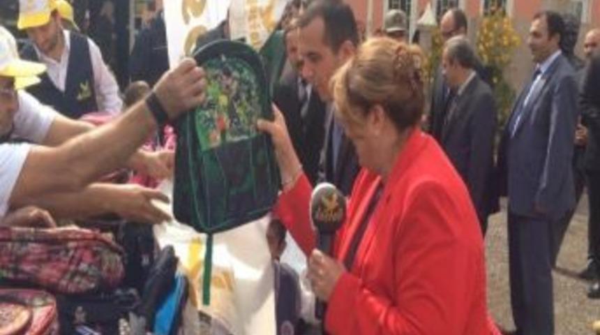 Aşkale&rsquo;de Dar Gelirli &Ouml;ğrenciler Unutulmadı