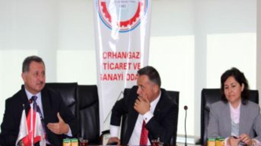 BT&Uuml; Rekt&ouml;r&uuml; Ali S&uuml;rmen, Orhangazili Sanayicilerle Geleceği Ele Aldı
