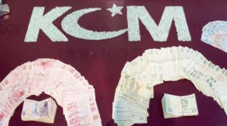 Kovalamaca Sonucu Durdurulan Yakıt Tankerinden 153 Kilo Esrar &Ccedil;ıktı