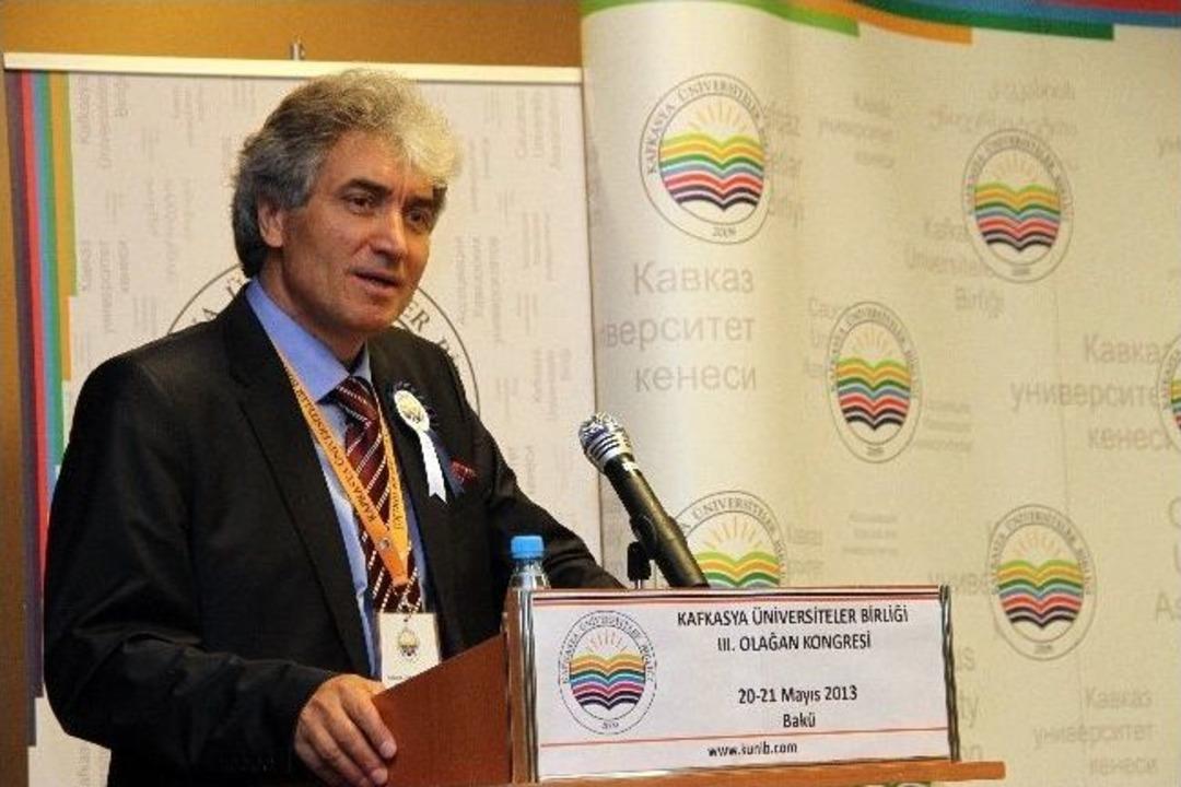 K&uuml;nib&rsquo;ten Uluslararası Bir Kongre Daha...