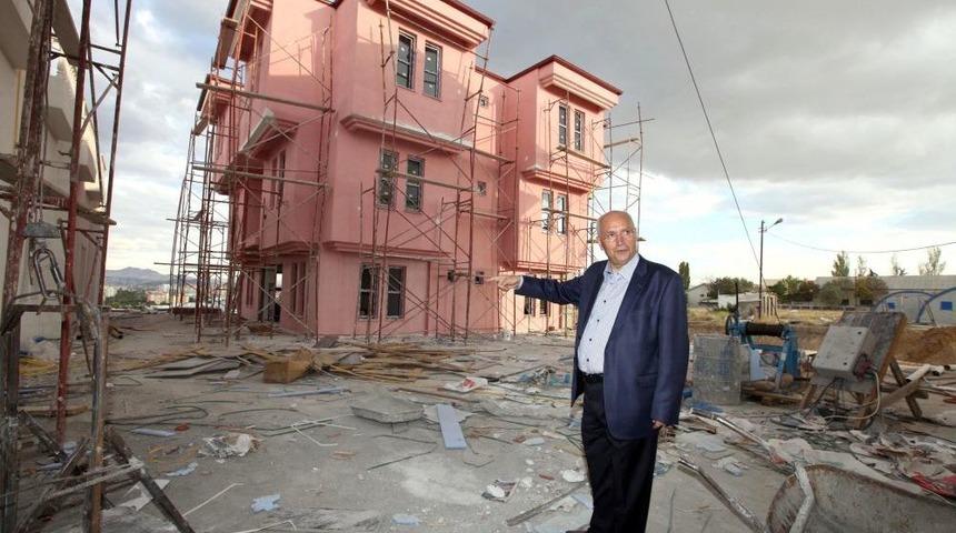 Ankara Evi&rsquo;nden Başkent Bir Başka G&uuml;zel