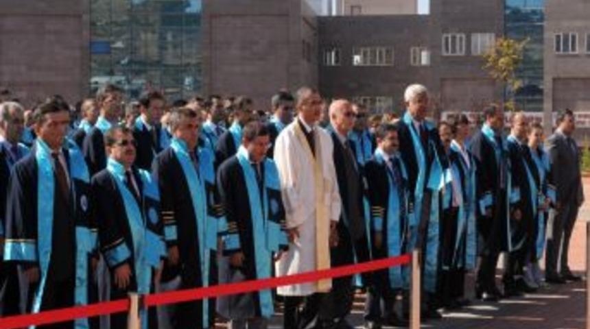 Kilis'teki &Uuml;niversite &Ouml;ğrenci Sayısı 8 Bin 500'e Ulaştı