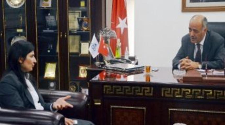 Y&uuml;celik, &Ccedil;ığlık&rsquo;a, Hızlı Tren Ve Hastane Kamp&uuml;s&uuml;n&uuml; Sordu