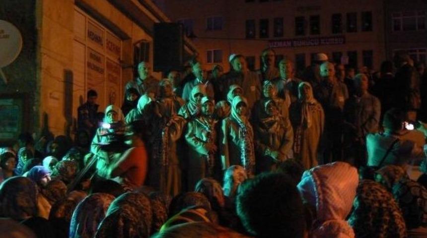 Hacı Adayları Kutsal Topraklara Uğurlandı